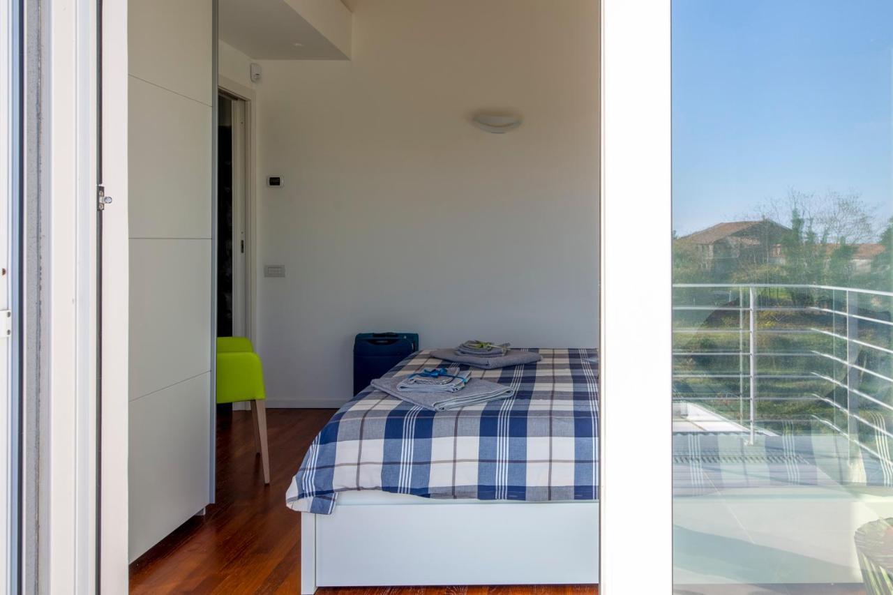 Design Villa In 皮耶迪蒙泰埃特内奥 外观 照片