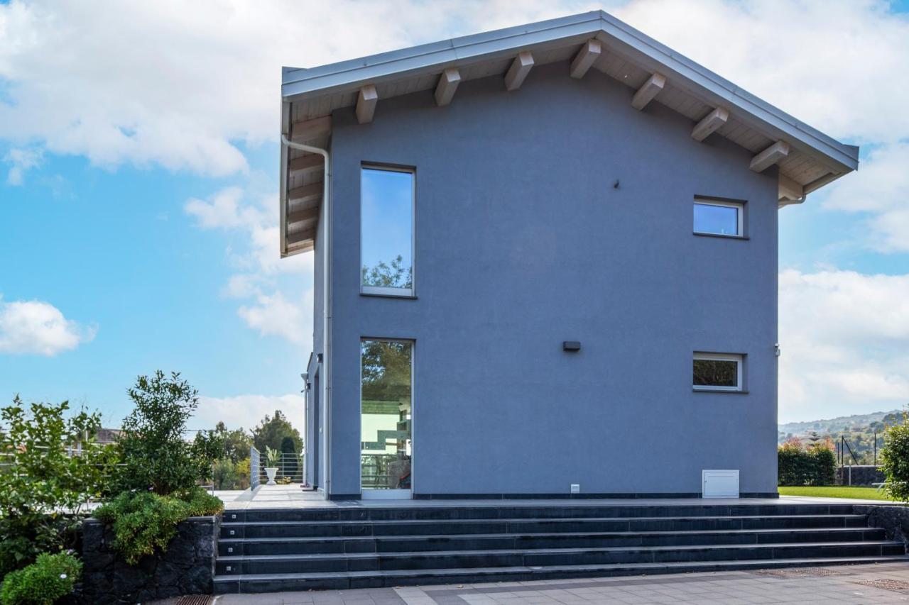 Design Villa In 皮耶迪蒙泰埃特内奥 外观 照片